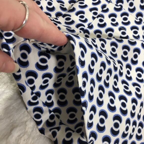 Ann Taylor Factory The Drapey Short sailor flat front high waist shorts - Picture 14 of 14